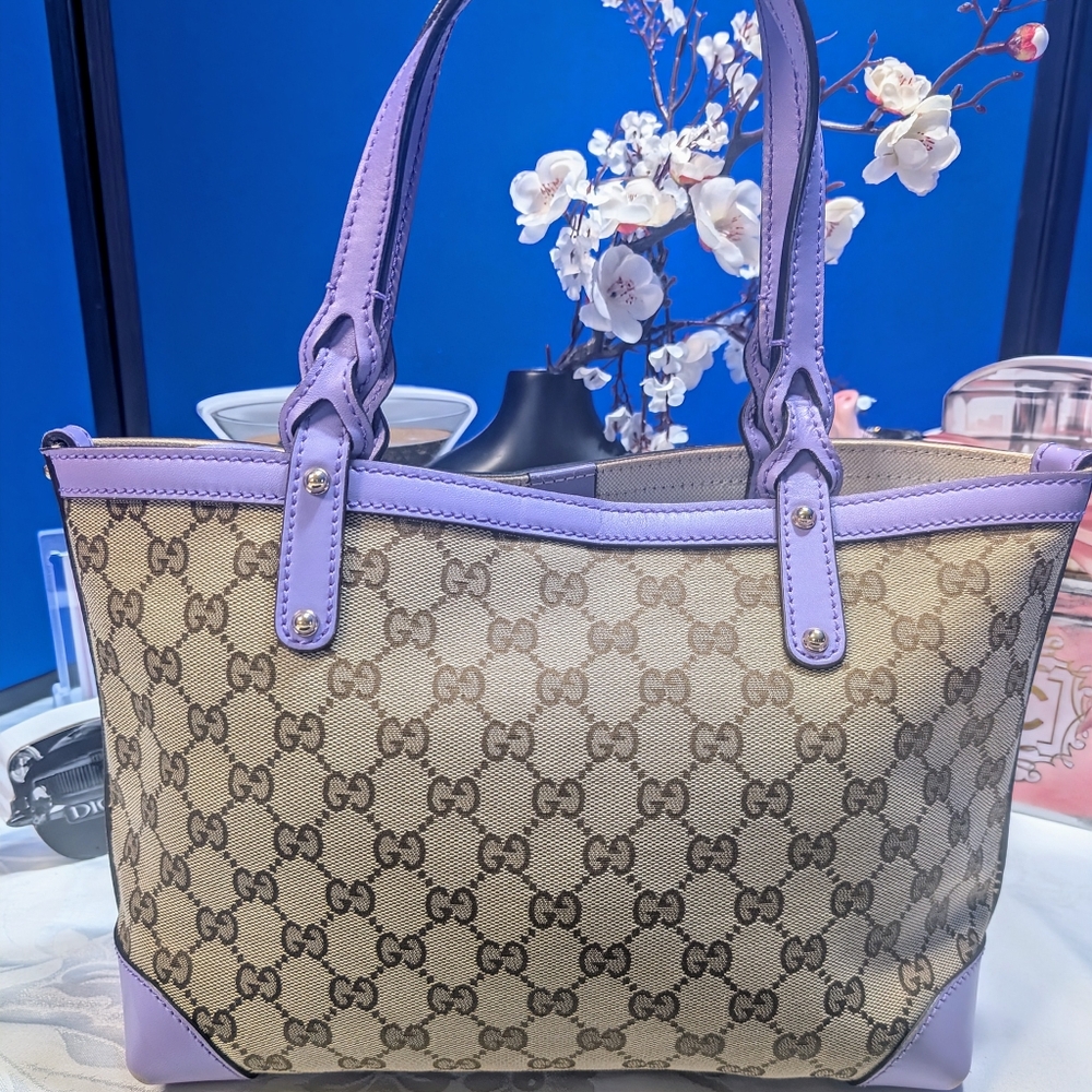 Gucci Monogram Craft Sm. Tote With Detachable Pouch - Beige With Lavender Trim🔥 - Picture 3 of 16